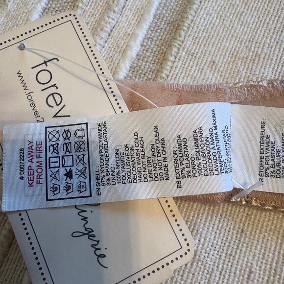 Forever 21 Vintage Style Lace Lingerie Set – Light Tan, NWT, 32B/S - Picture 9 of 10